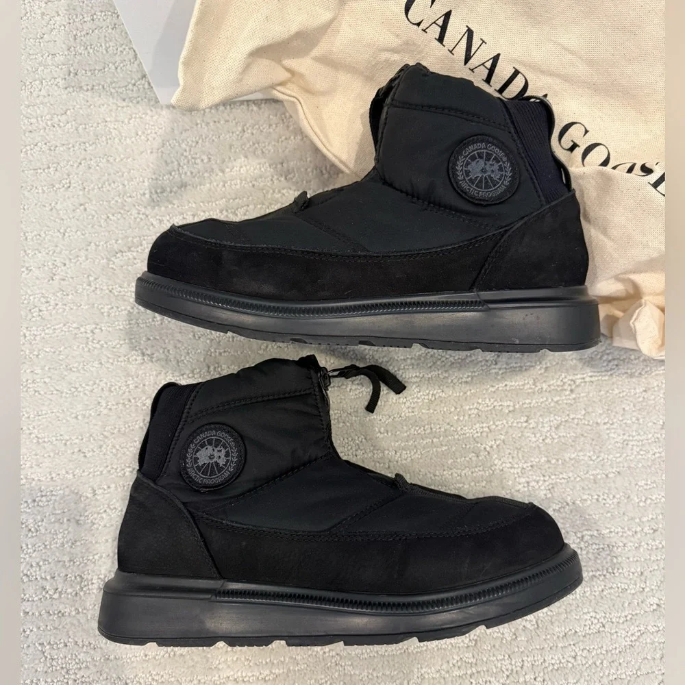 Canada Goose Cypress Puffer Boot Mini bootie 6 37 black with black disk $525
